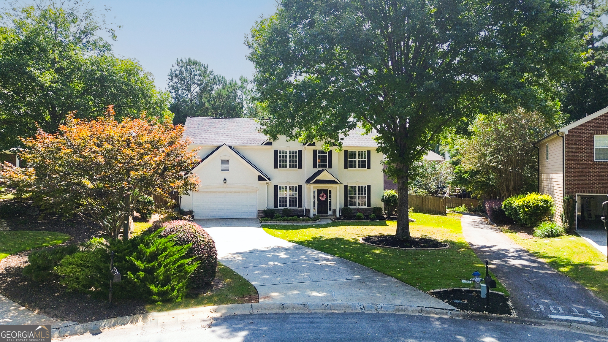 418 Holly Brook LN
