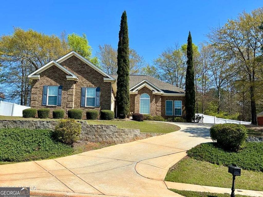 Photo of 220 Timber Ridge Boulevard, Byron, GA 31008 (MLS # 10716138)