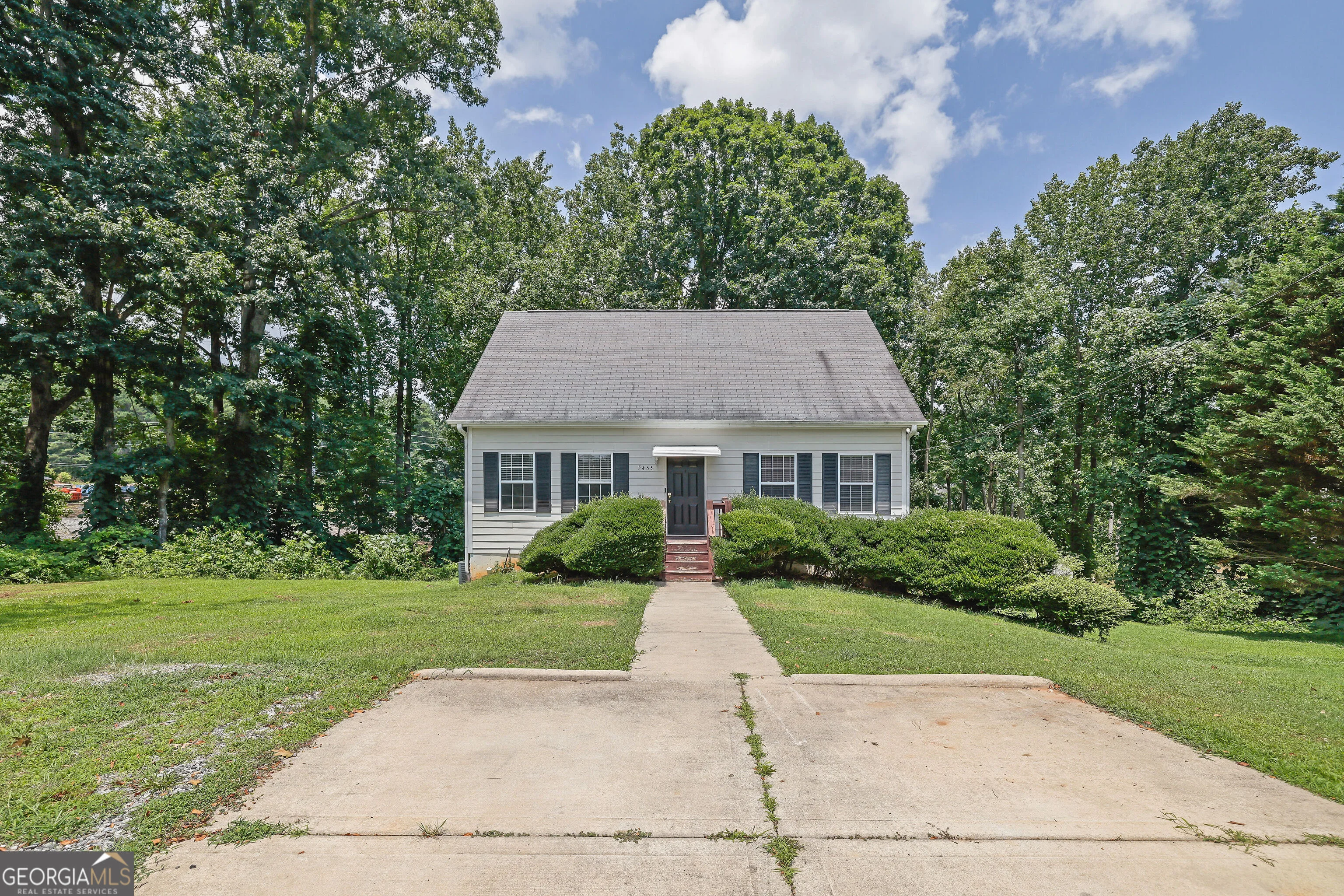 5465 Mashburn Drive