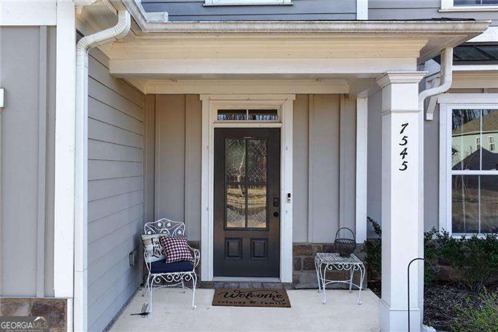 Photo of 7545 Rambling Vale, Cumming, GA 30028 (MLS # 10730841)