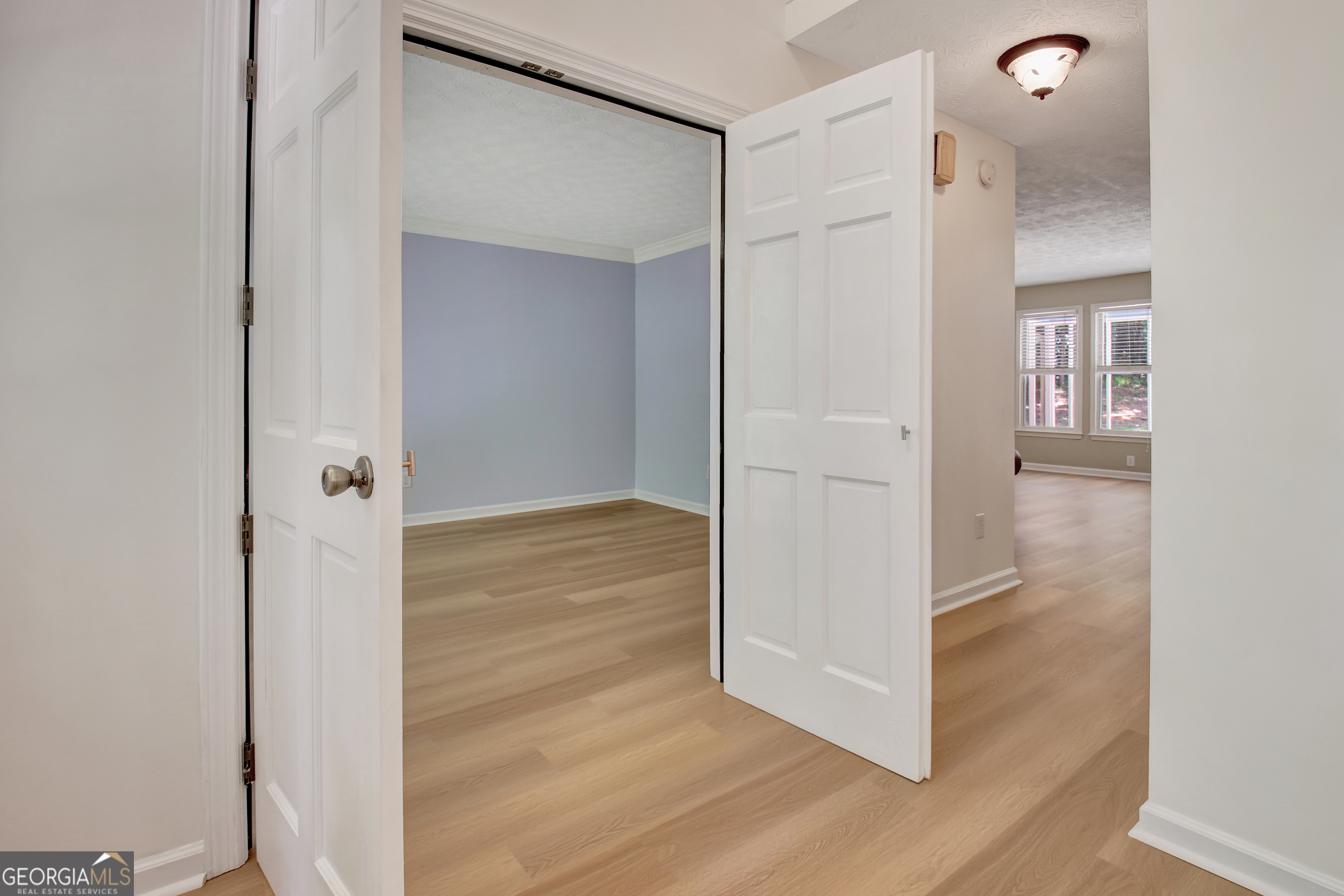 324 Legacy LN