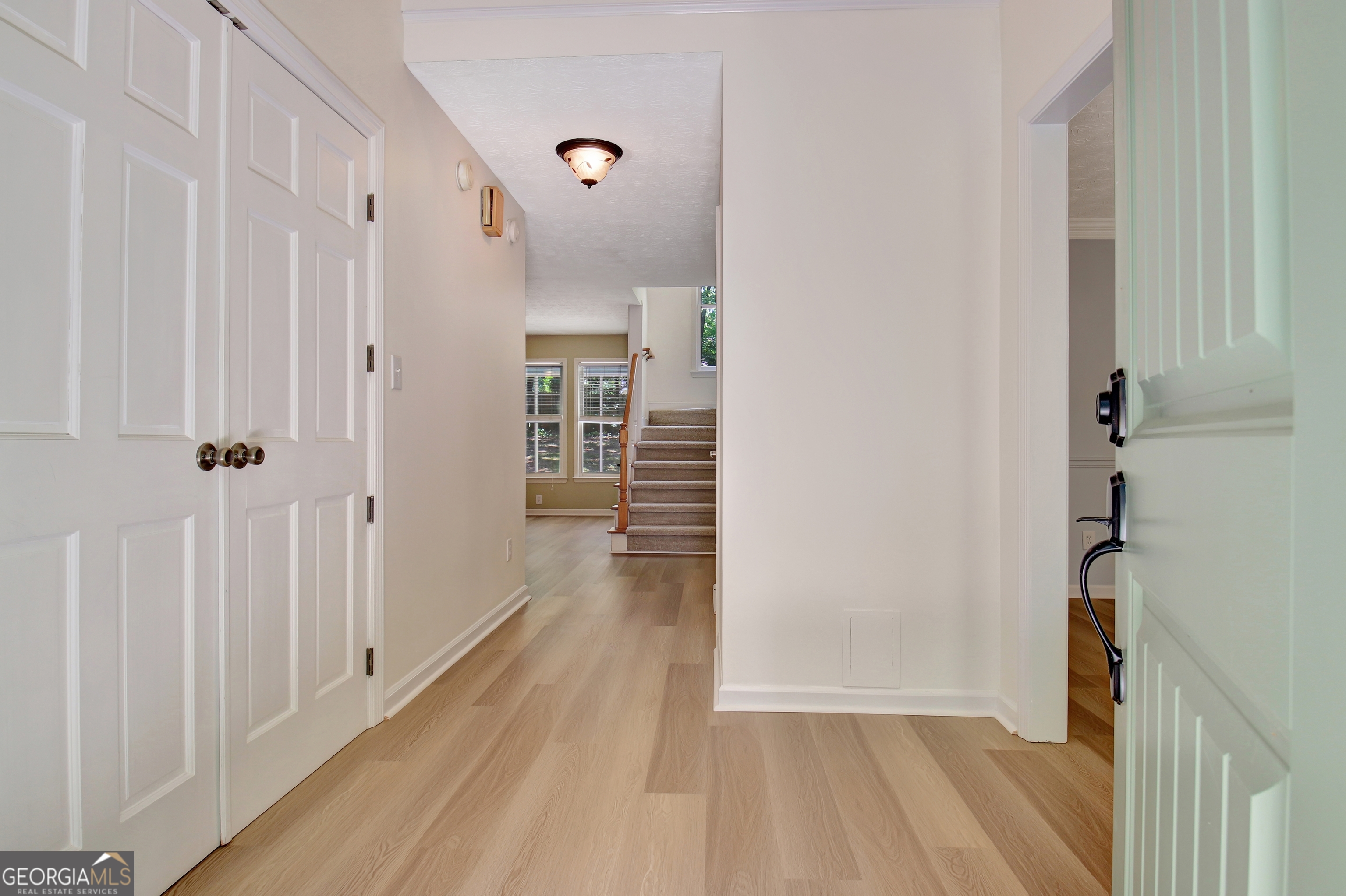 324 Legacy LN