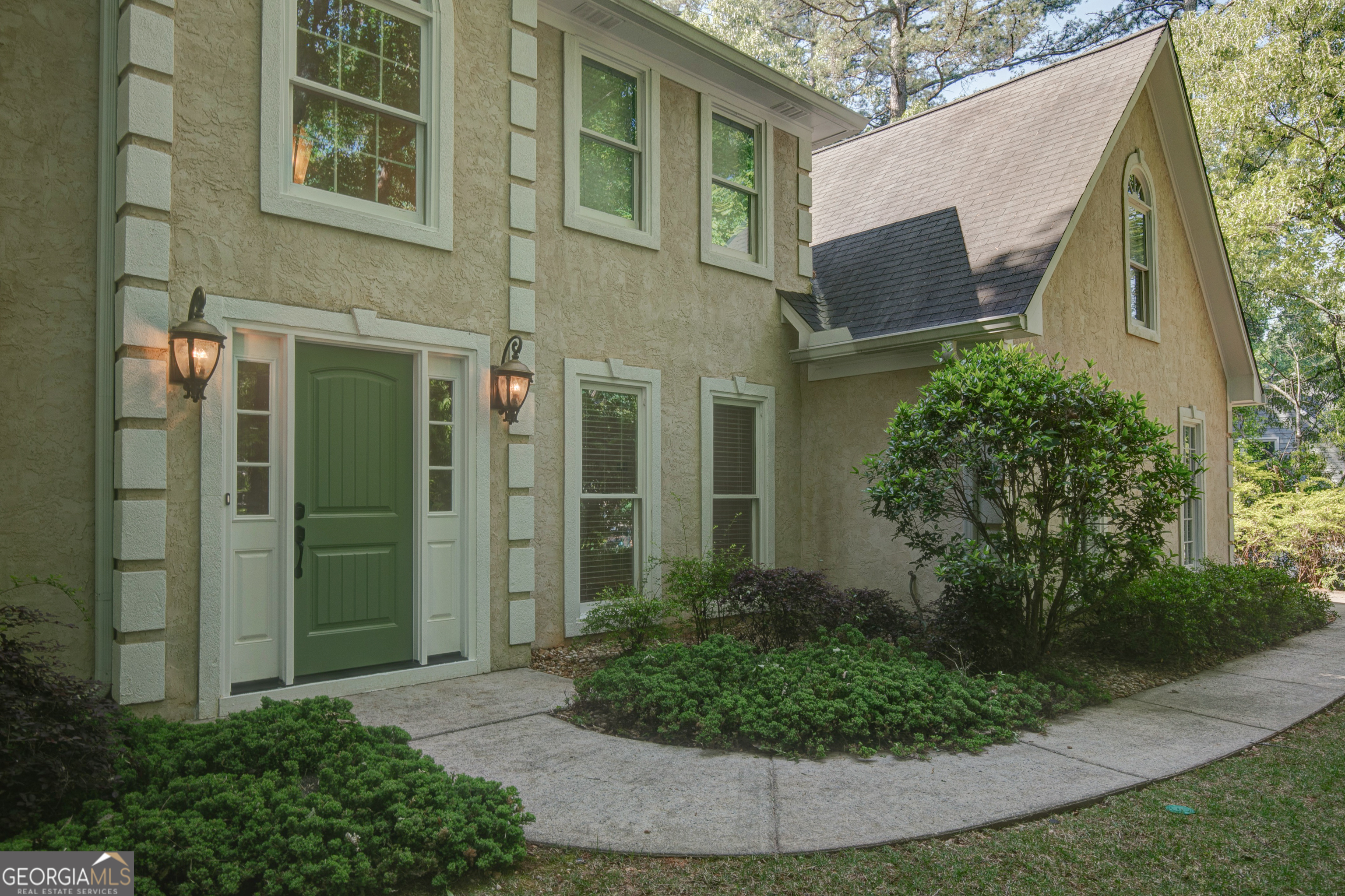 324 Legacy LN