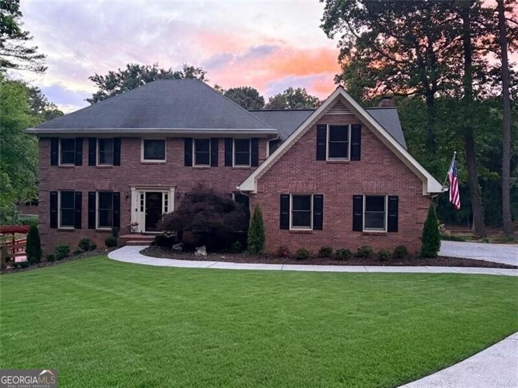 Photo of 310 Anchorage Place, Roswell, GA 30076 (MLS # 10760285)