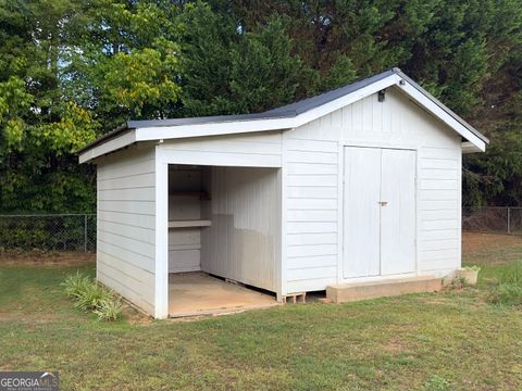 A home in Locust Grove