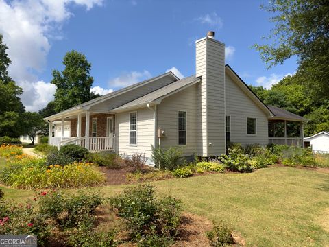 A home in Locust Grove