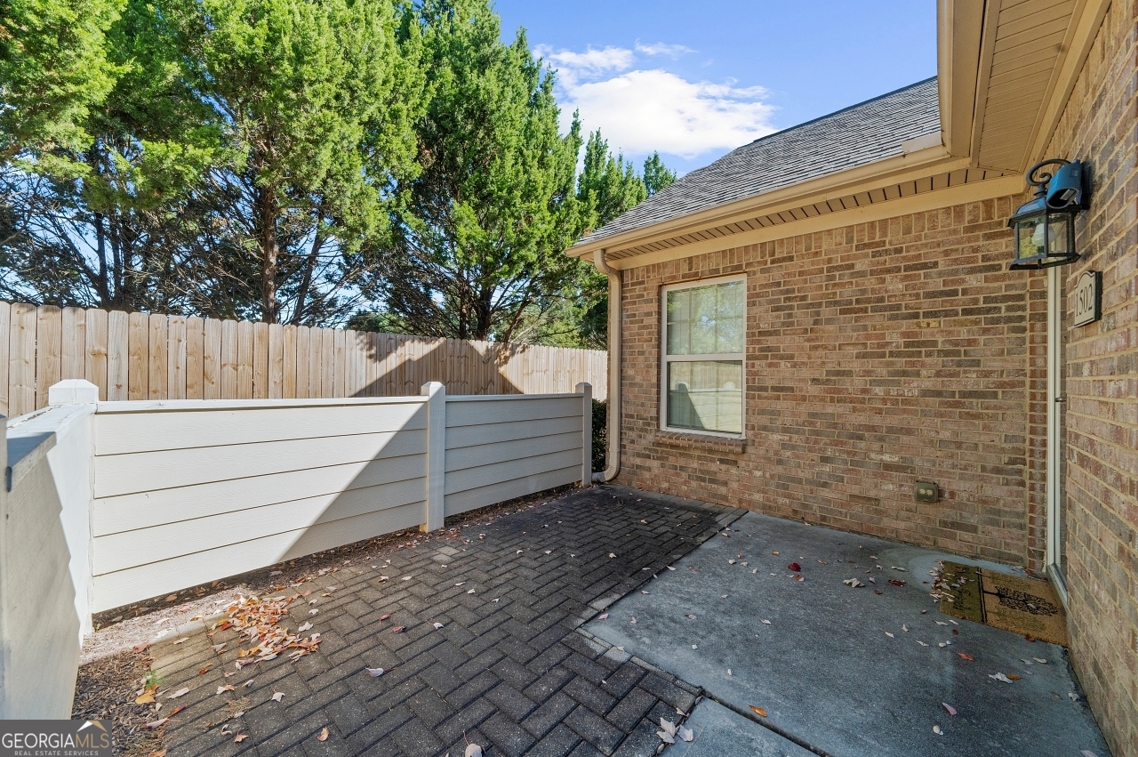 1502 Silver Summit DR SE