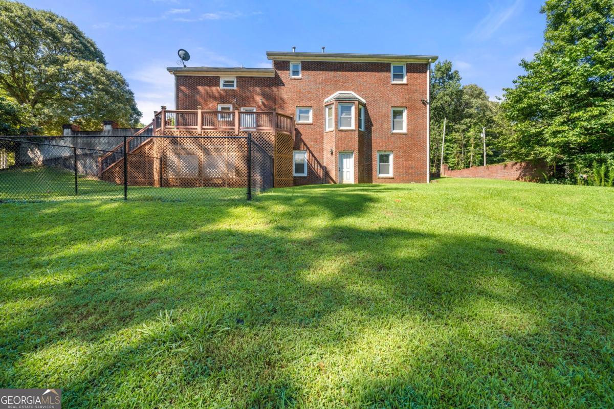 140 Forest Lake DR
