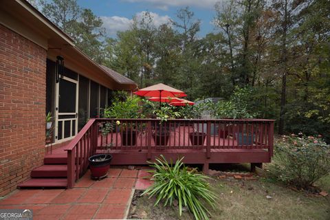 A home in Cataula