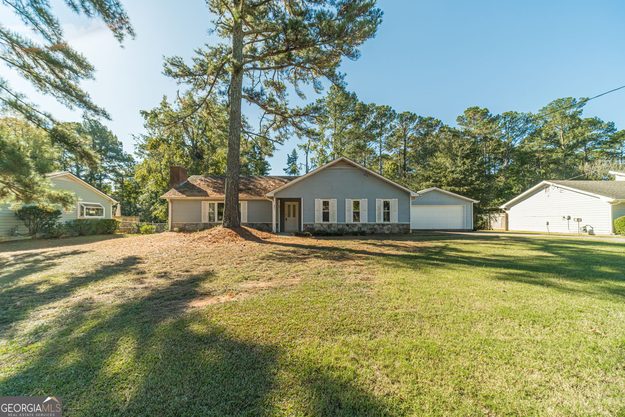 801 Greenwood TRL SE