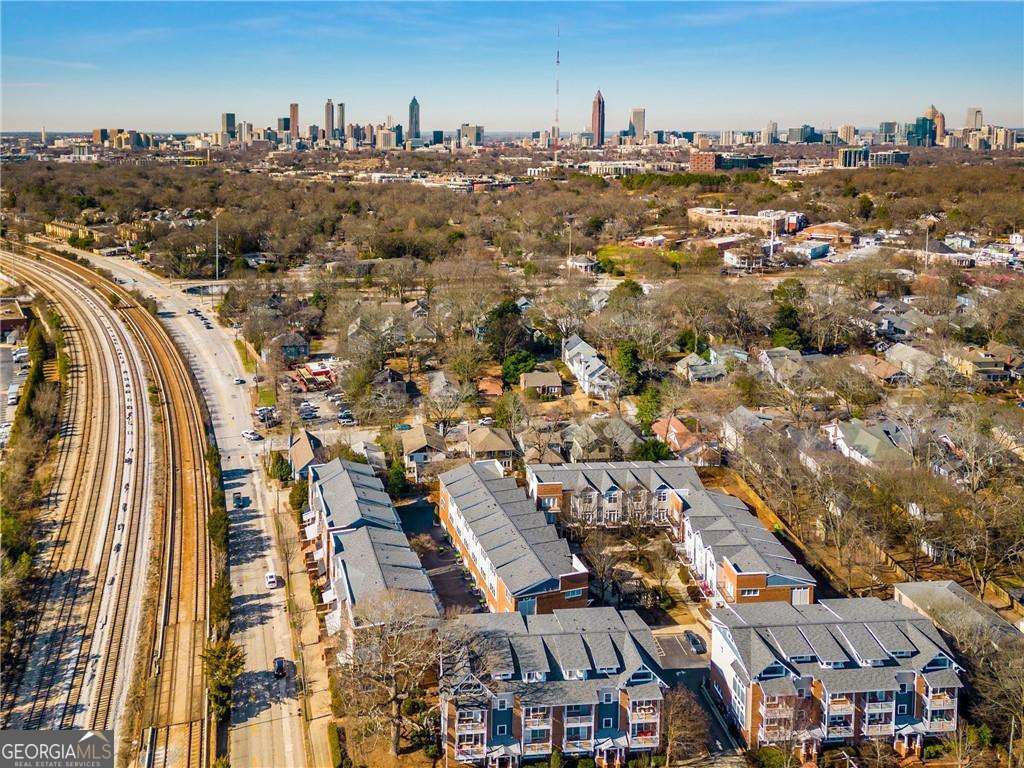 The Townhomes at Candler Park - Residential