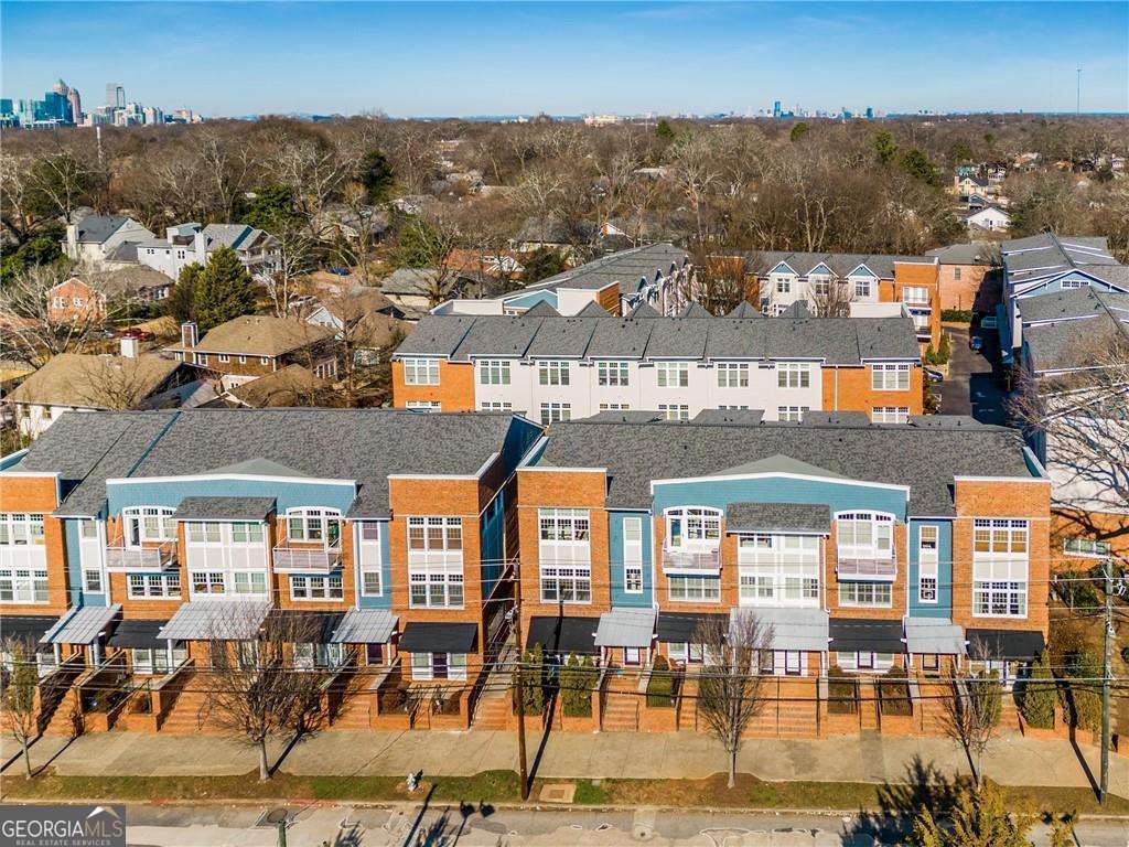 The Townhomes at Candler Park - Residential