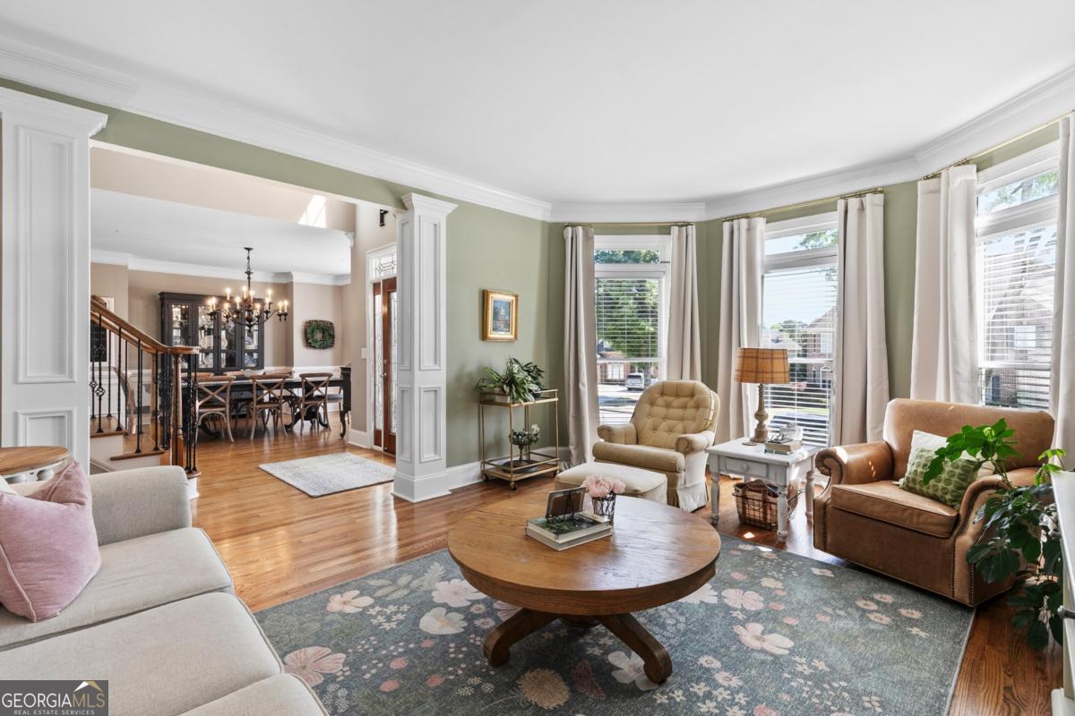 2461 Floral Valley DR