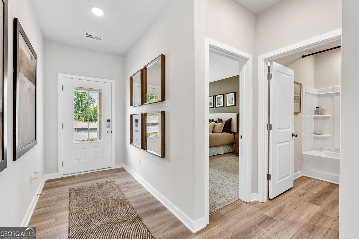 8043 Joyce WAY