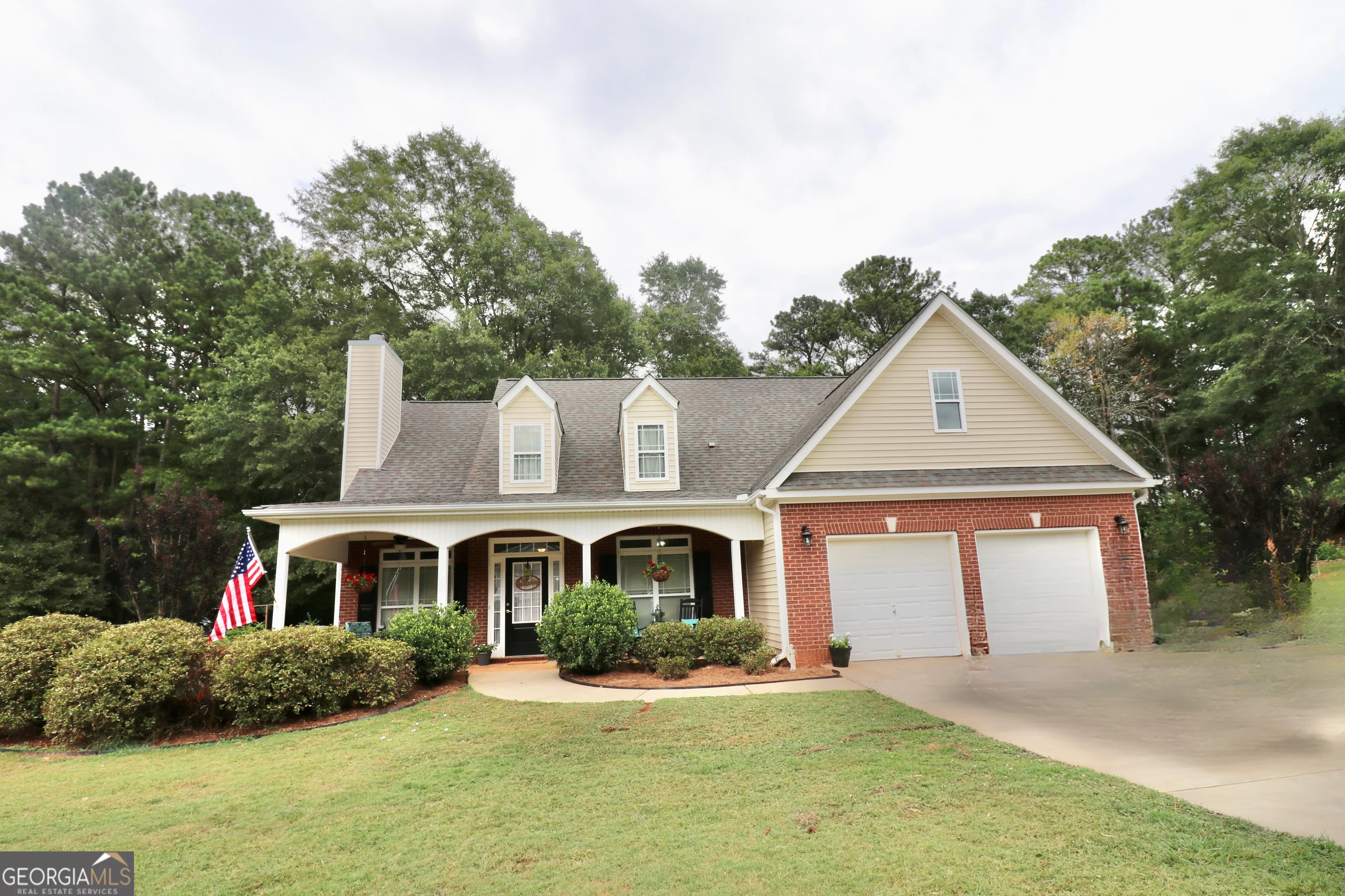 190 Roundtree Way