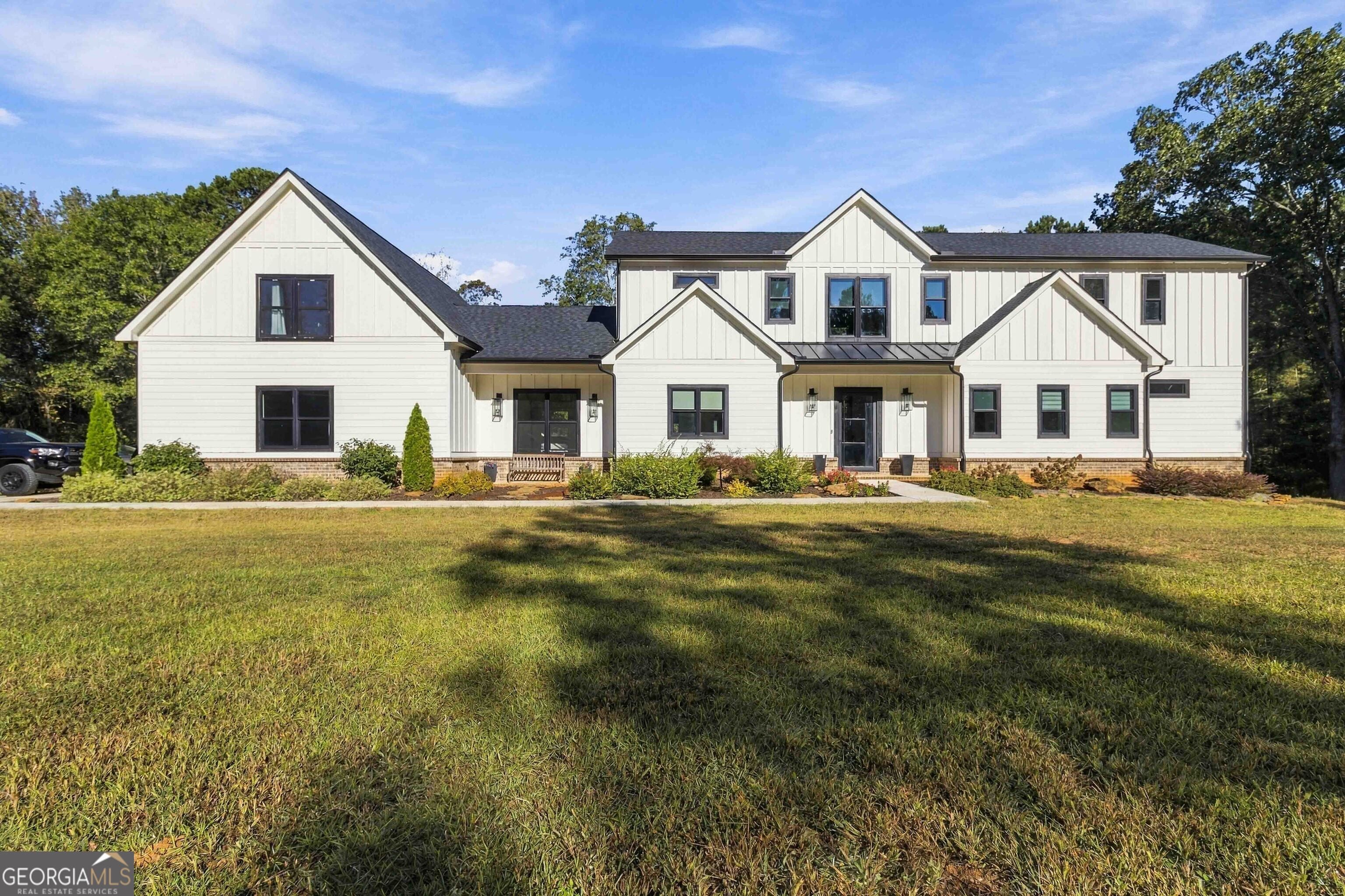 683 Mulberry RD