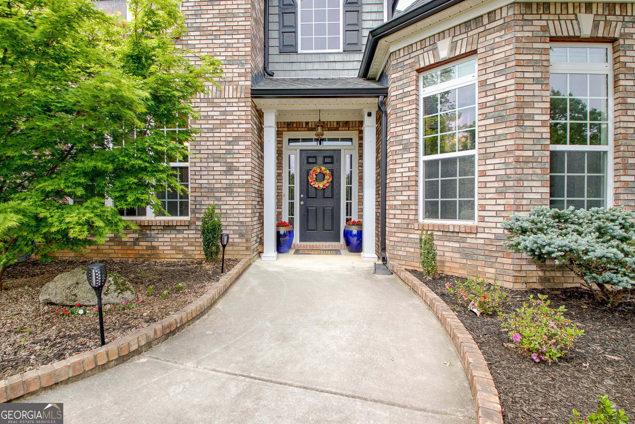 374 Persimmon DR