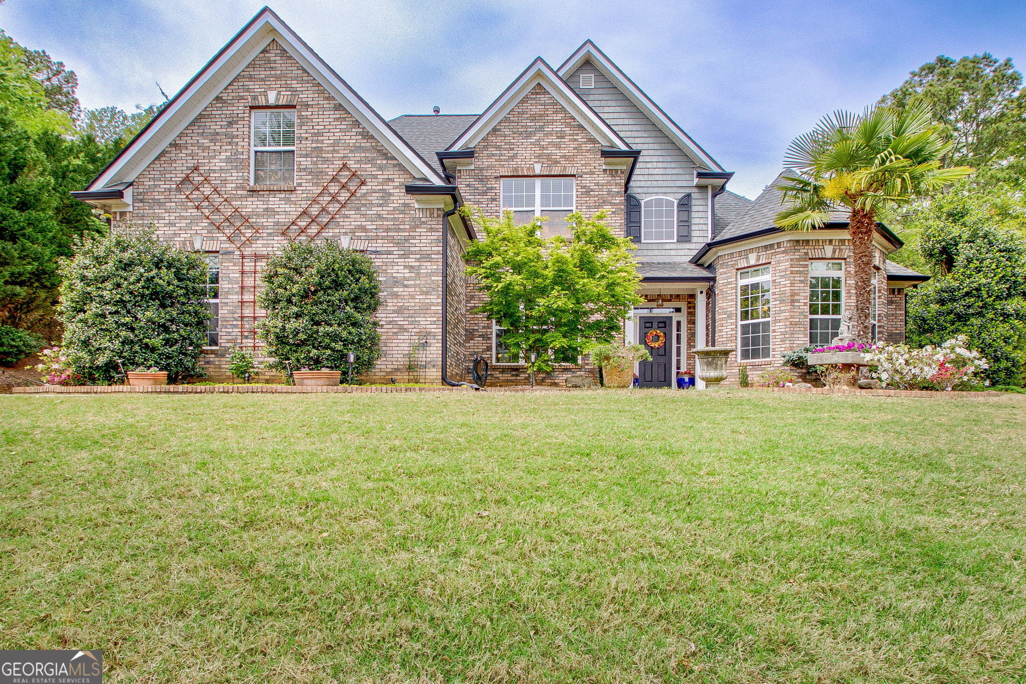 374 Persimmon DR