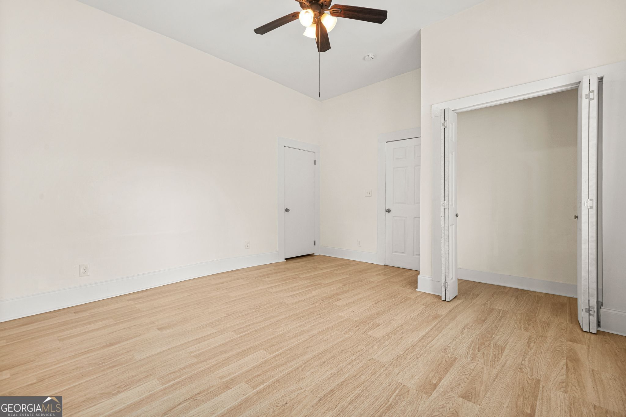 Lithonia, Georgia 30058, United States, 2 Bedrooms Bedrooms, ,1 BathroomBathrooms,Residential,Active,139378