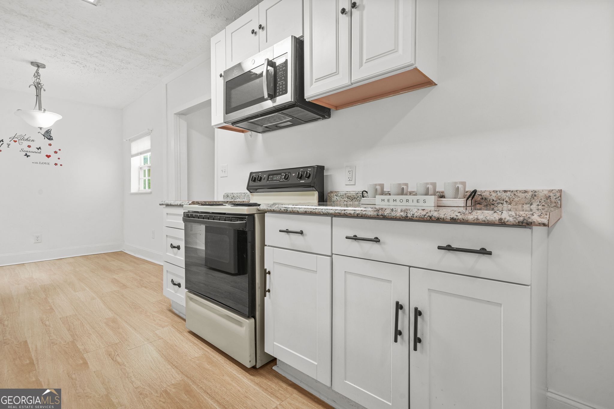 Lithonia, Georgia 30058, United States, 2 Bedrooms Bedrooms, ,1 BathroomBathrooms,Residential,Active,139378