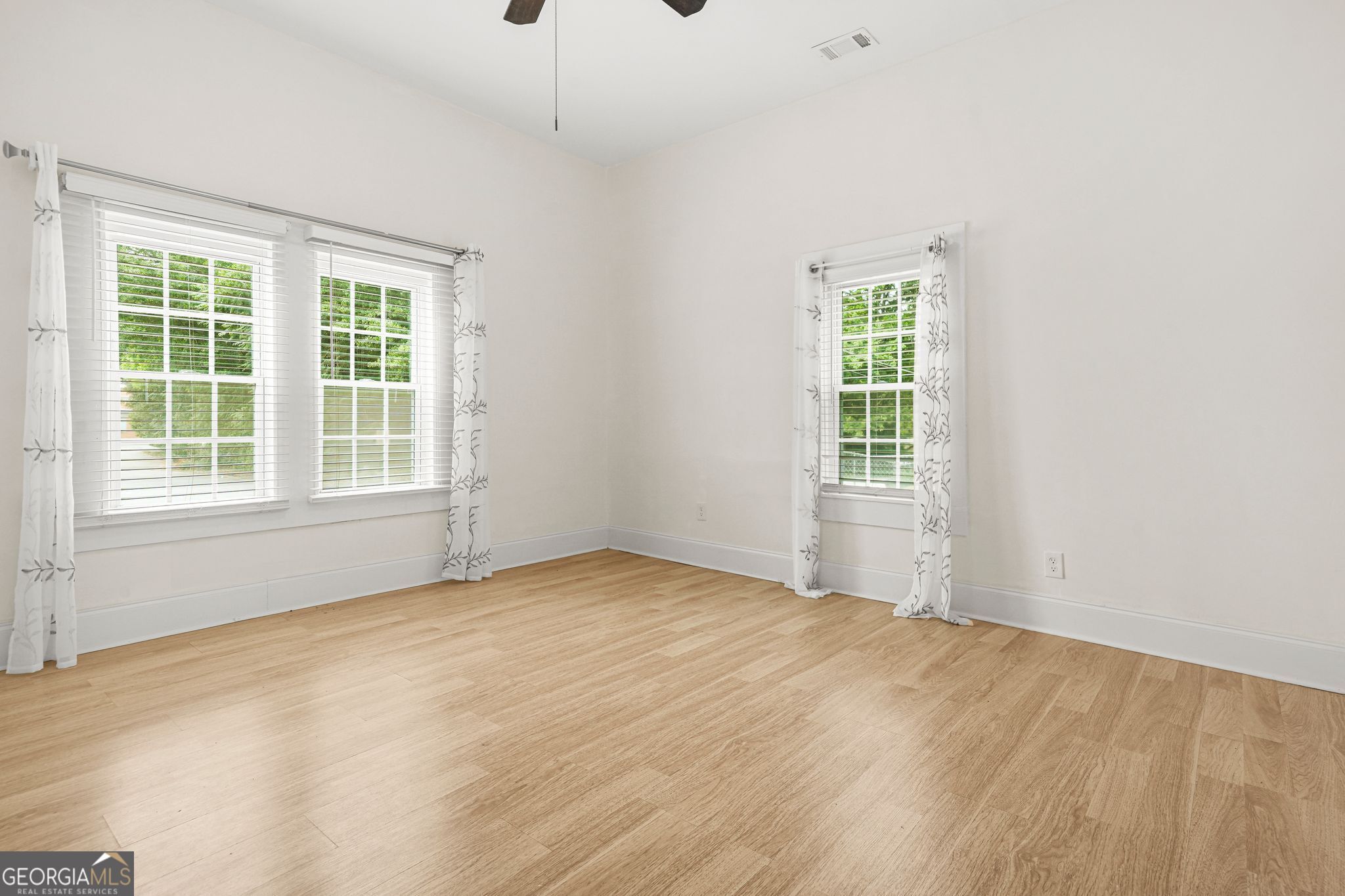 Lithonia, Georgia 30058, United States, 2 Bedrooms Bedrooms, ,1 BathroomBathrooms,Residential,Active,139378