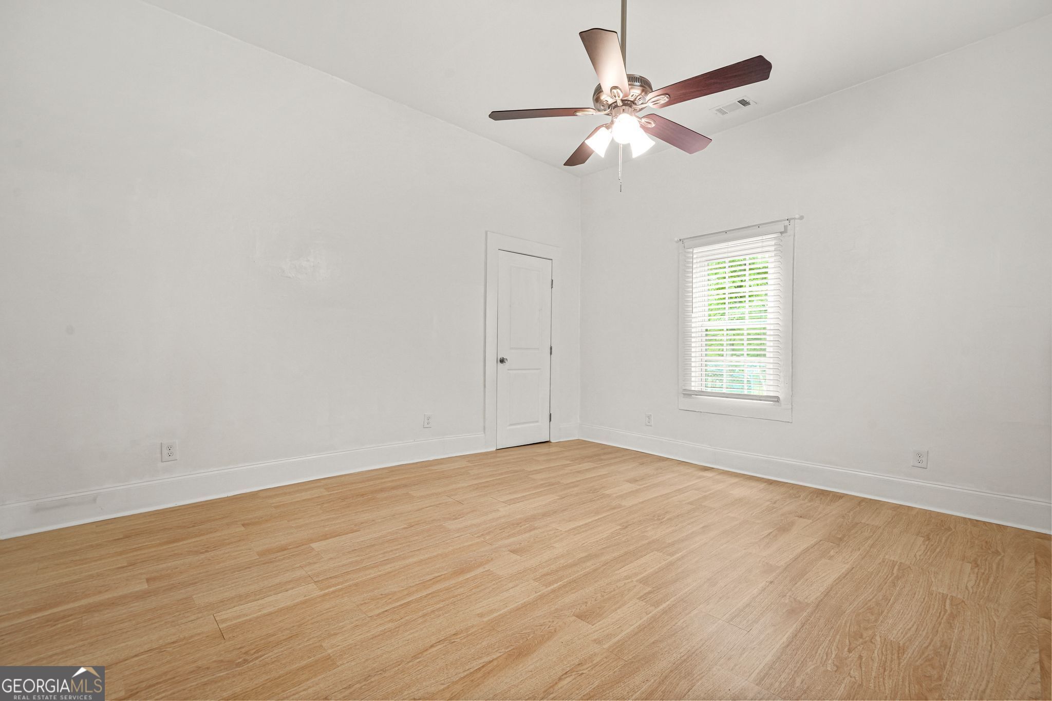 Lithonia, Georgia 30058, United States, 2 Bedrooms Bedrooms, ,1 BathroomBathrooms,Residential,Active,139378