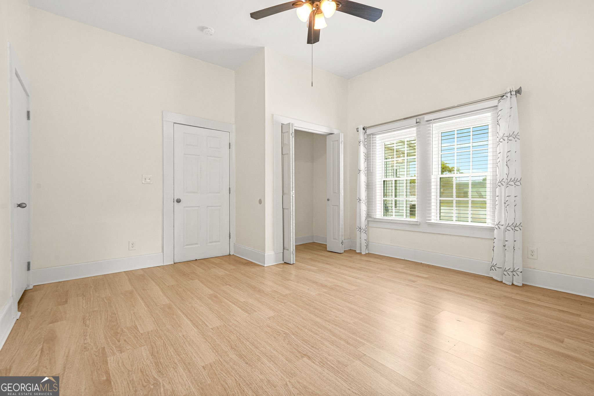 Lithonia, Georgia 30058, United States, 2 Bedrooms Bedrooms, ,1 BathroomBathrooms,Residential,Active,139378