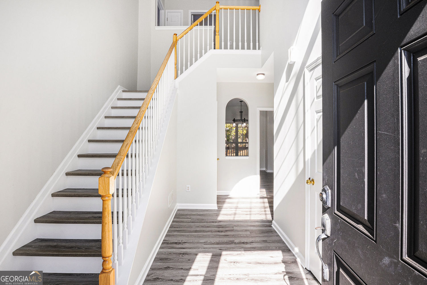 2416 Sterling Manor DR