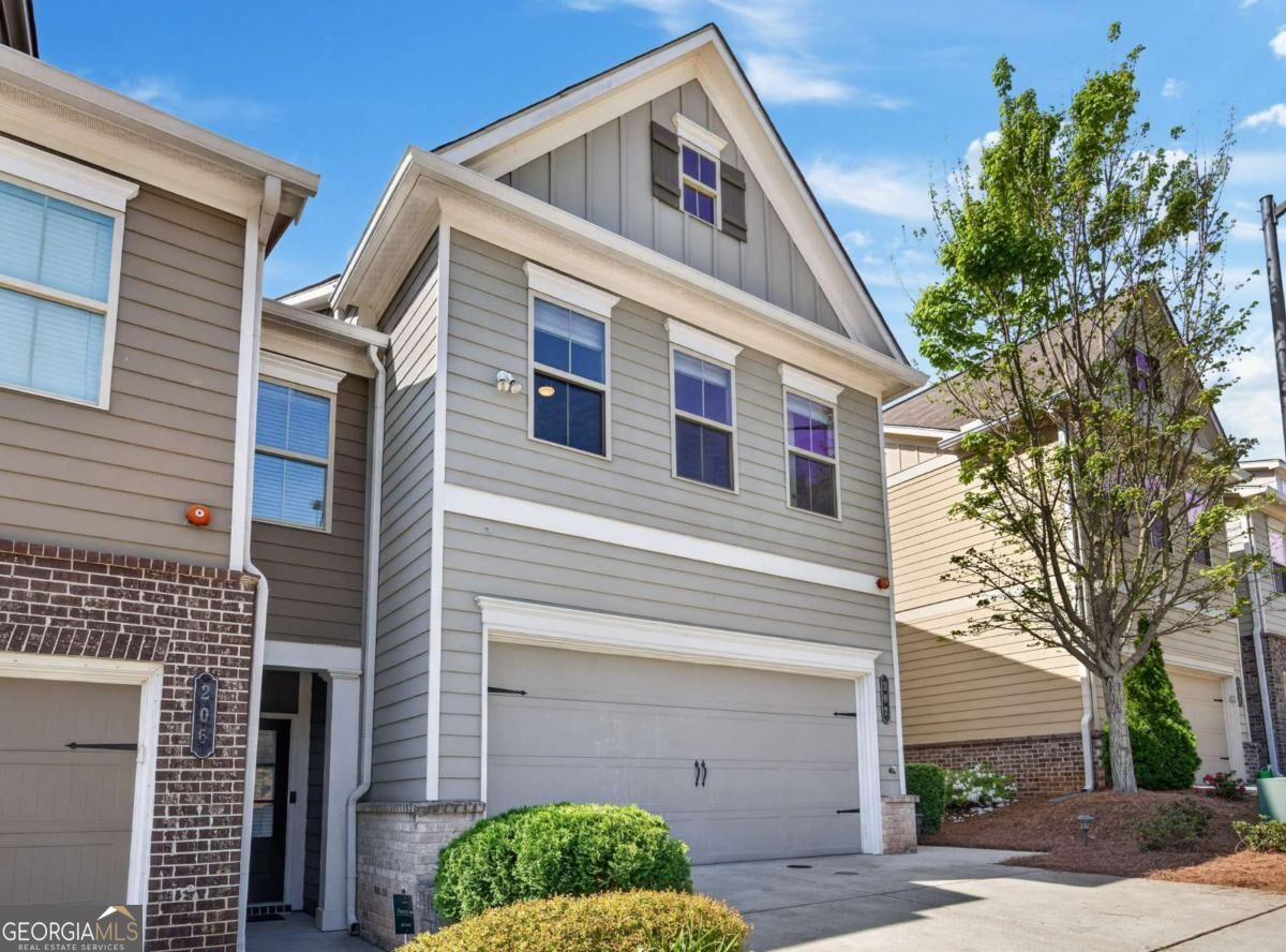 202 Alday LN