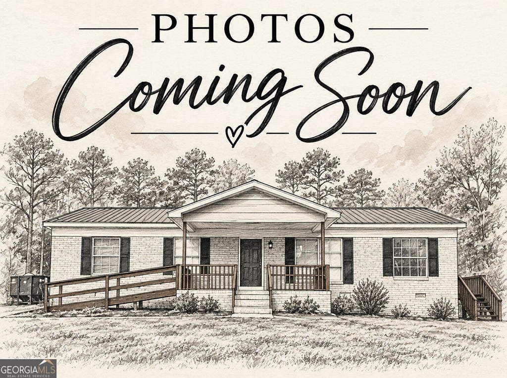 Photo of 814 Brookdale Road, Toccoa, GA 30577 (MLS # 10849367)