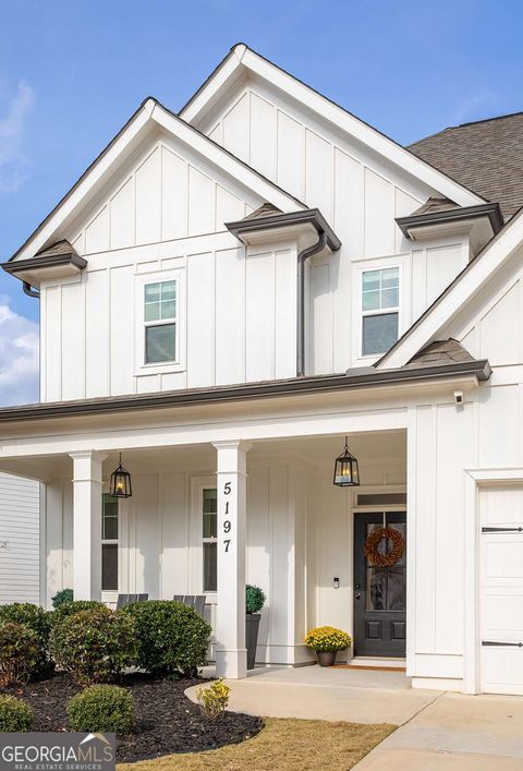 5197 Parkwood DR Flowery Branch GA 30542