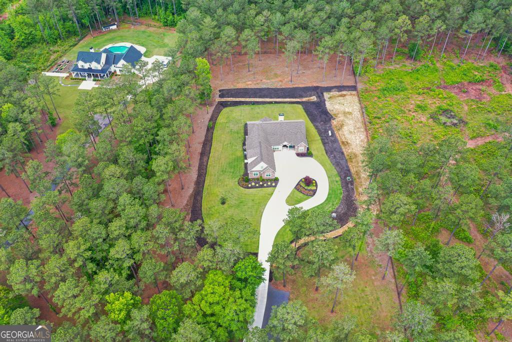 1413 N Walkers Mill RD