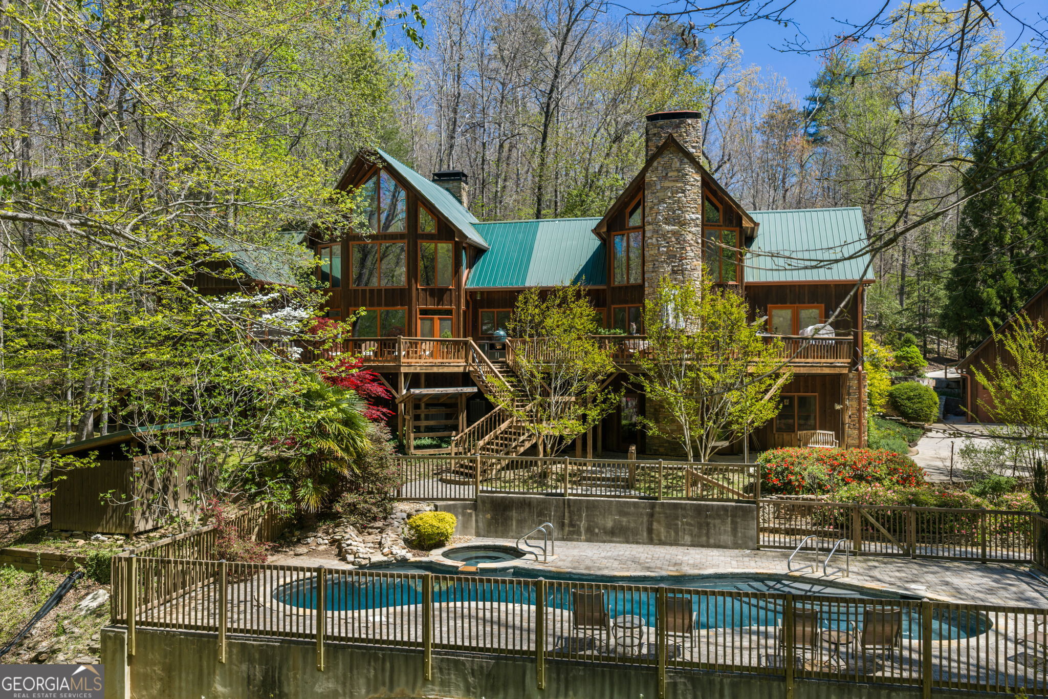 15 Huntcliff RDG