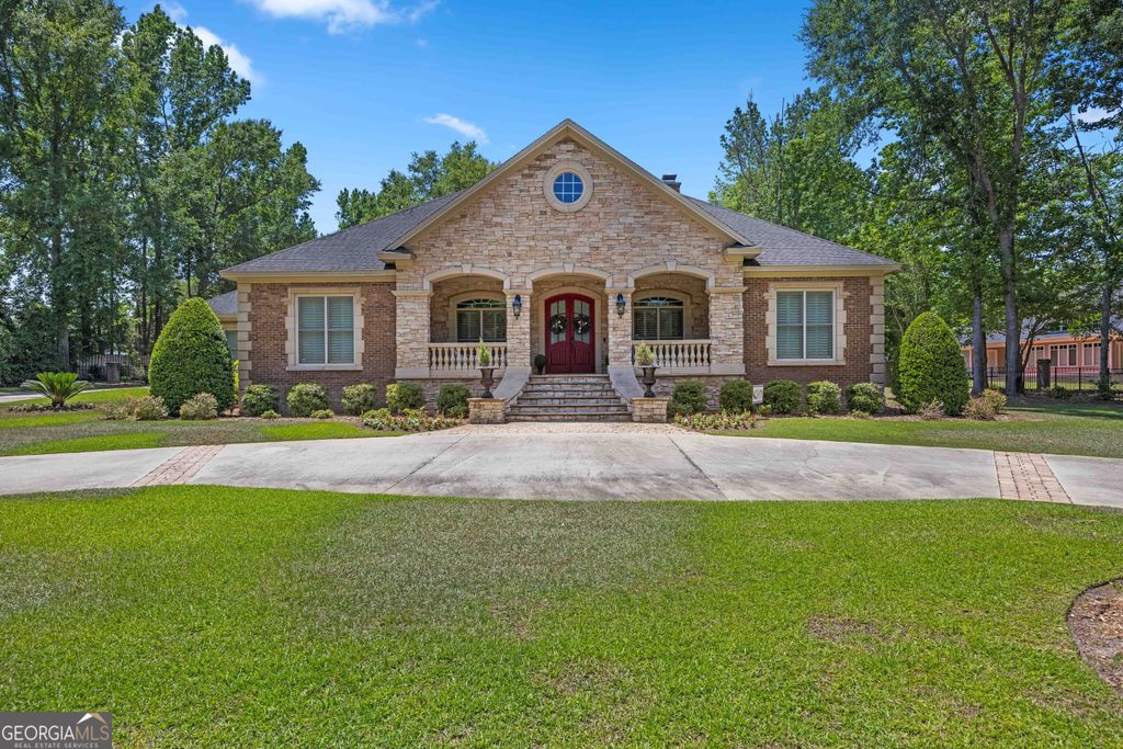 Photo of 4223 Spring Branch Circle, Valdosta, GA 31601 (MLS # 10736544)
