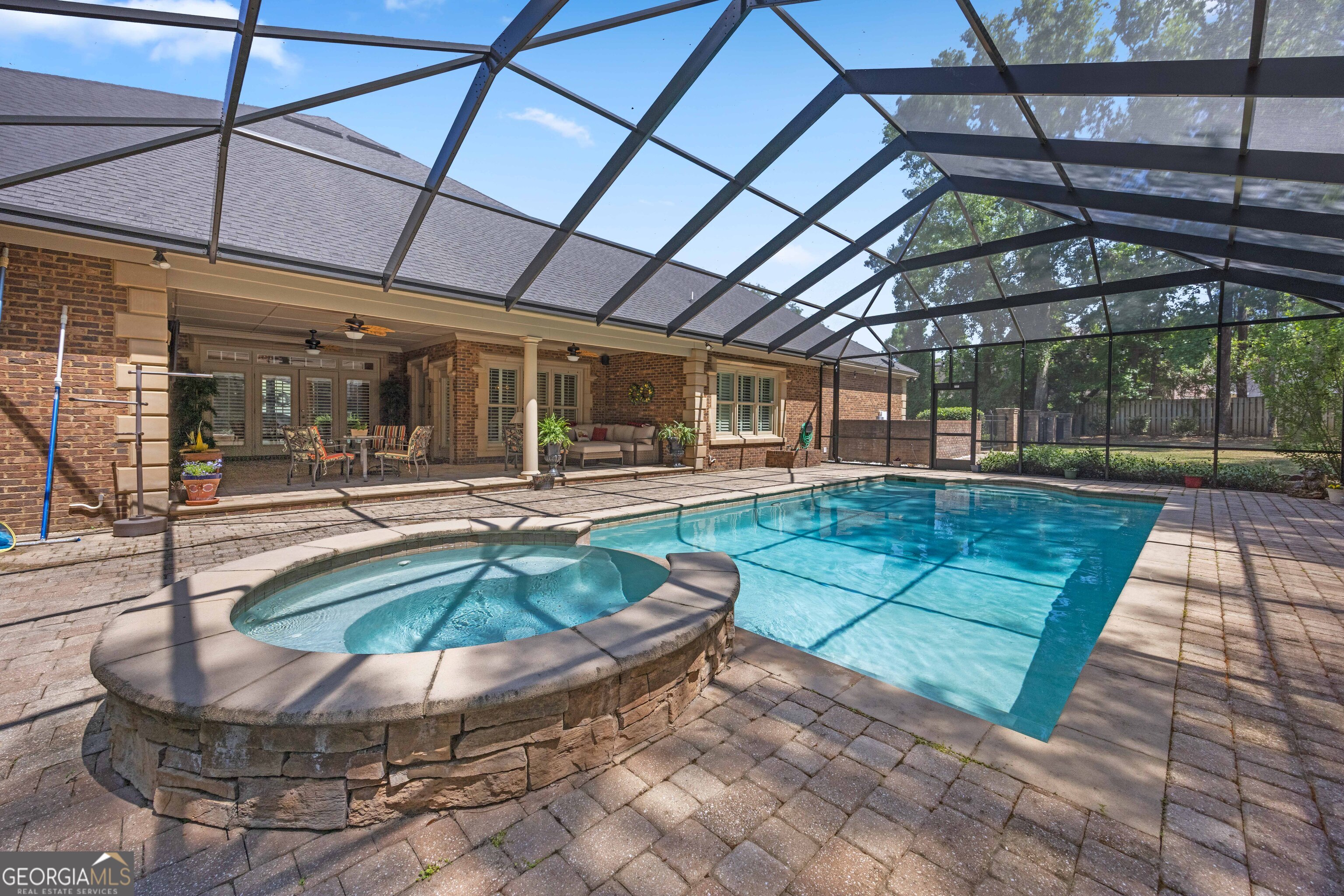 4223 Spring Branch CIR