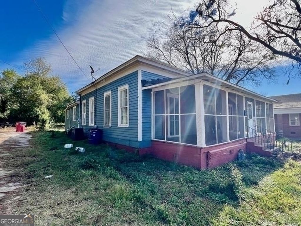 Photo of 1290 Pio Nono Avenue, Macon, GA 31204 (MLS # 10698722)