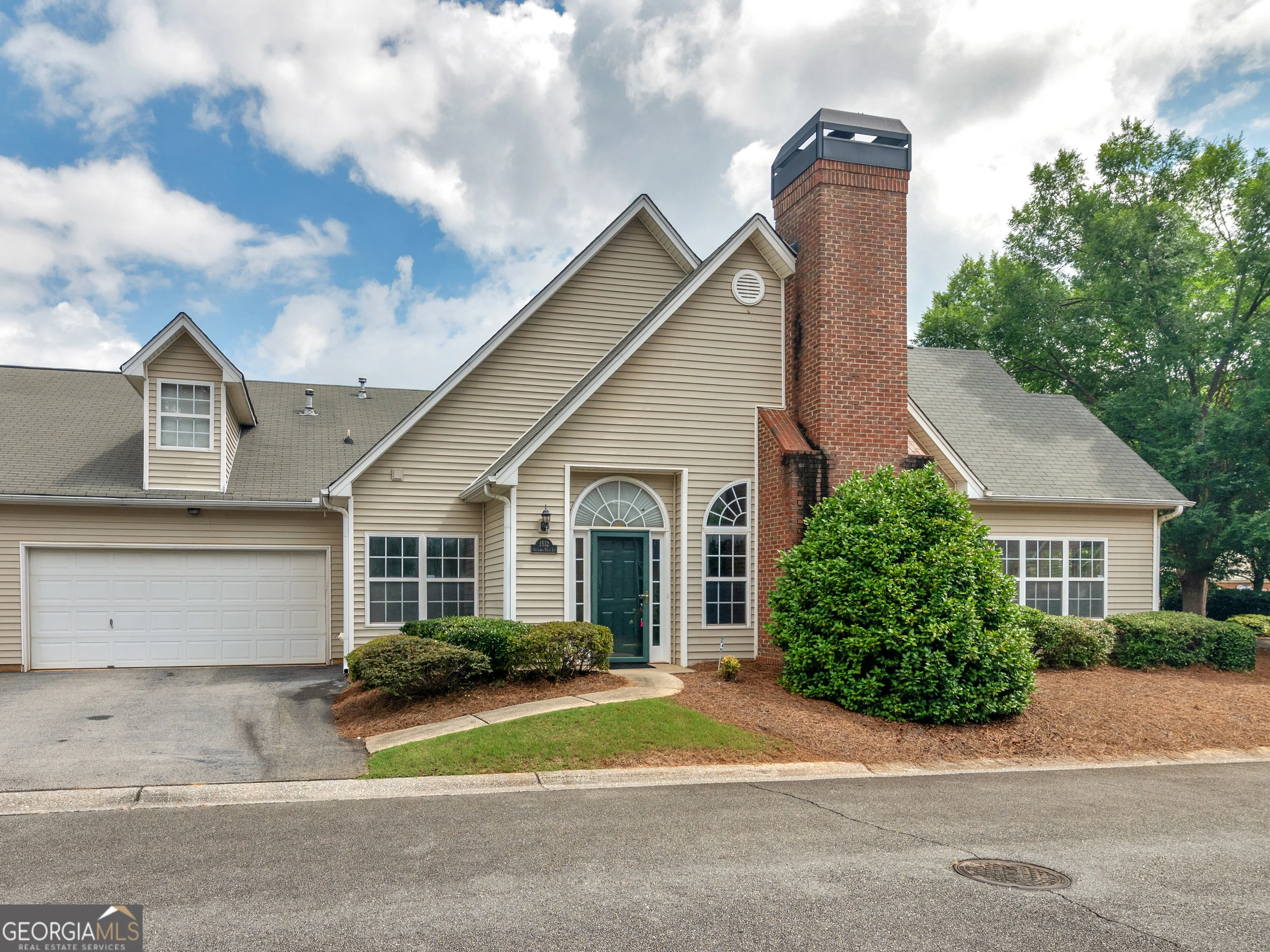 1512 Settlers Walk Lane