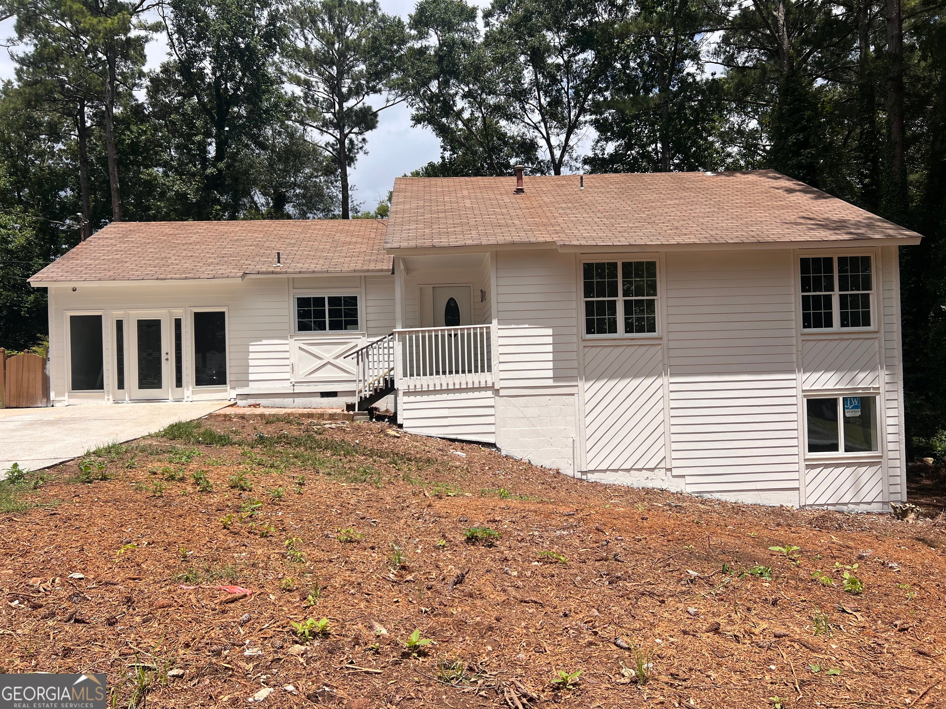 1445 Diplomat DR