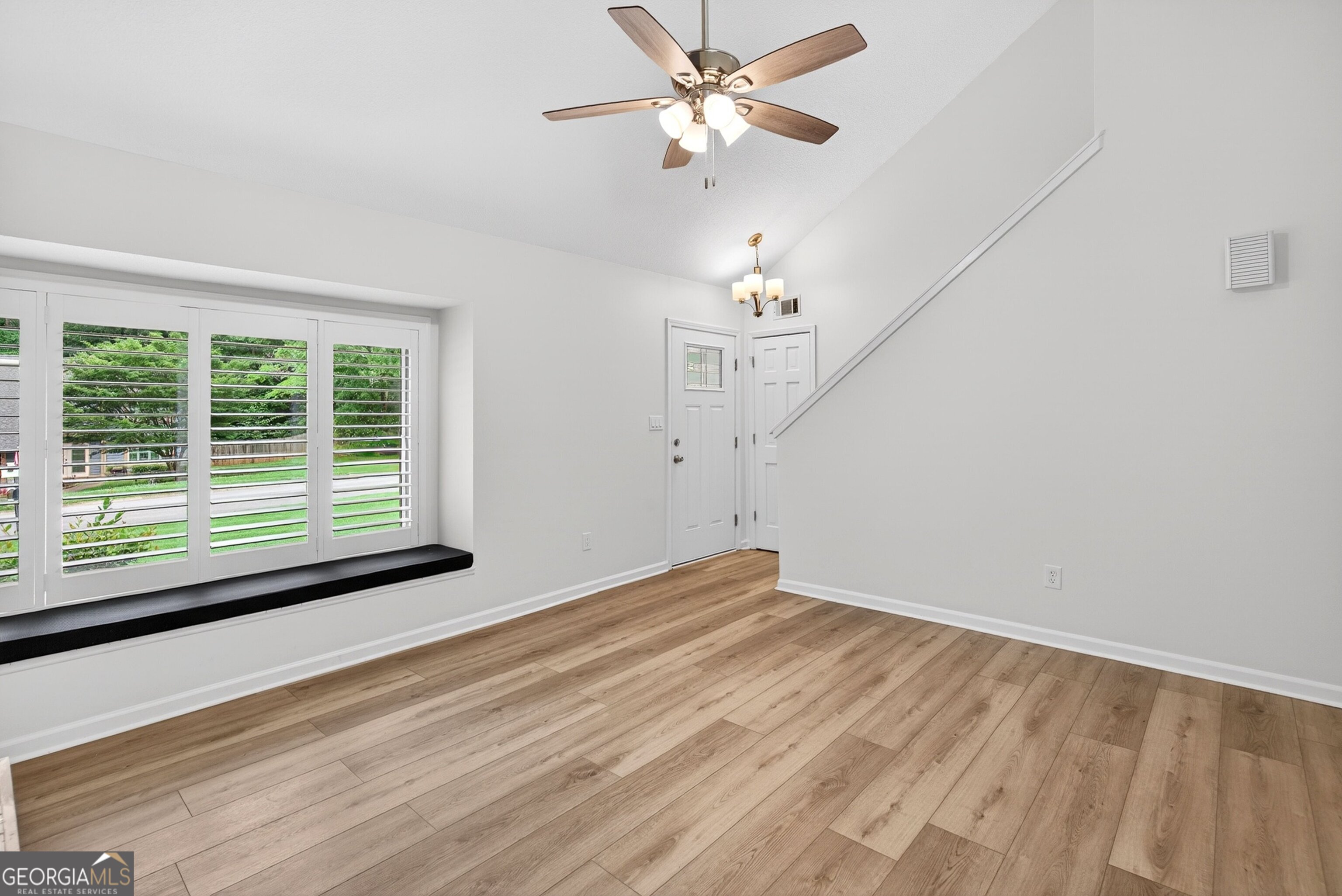 103 Cornflower CT