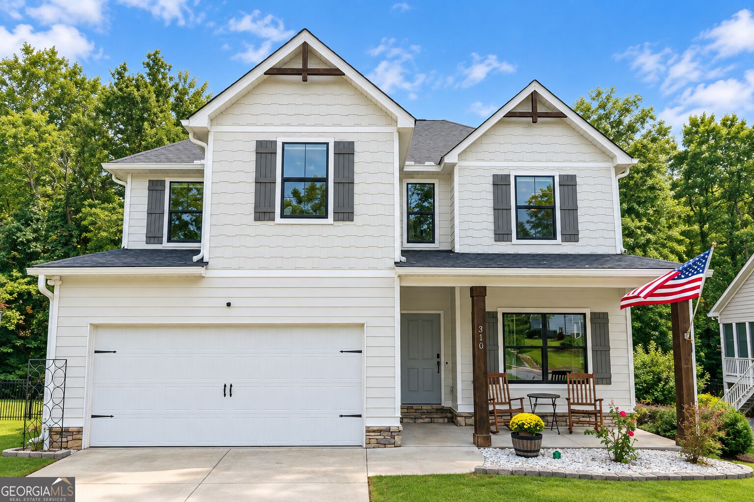 310 Wooded Glen LN