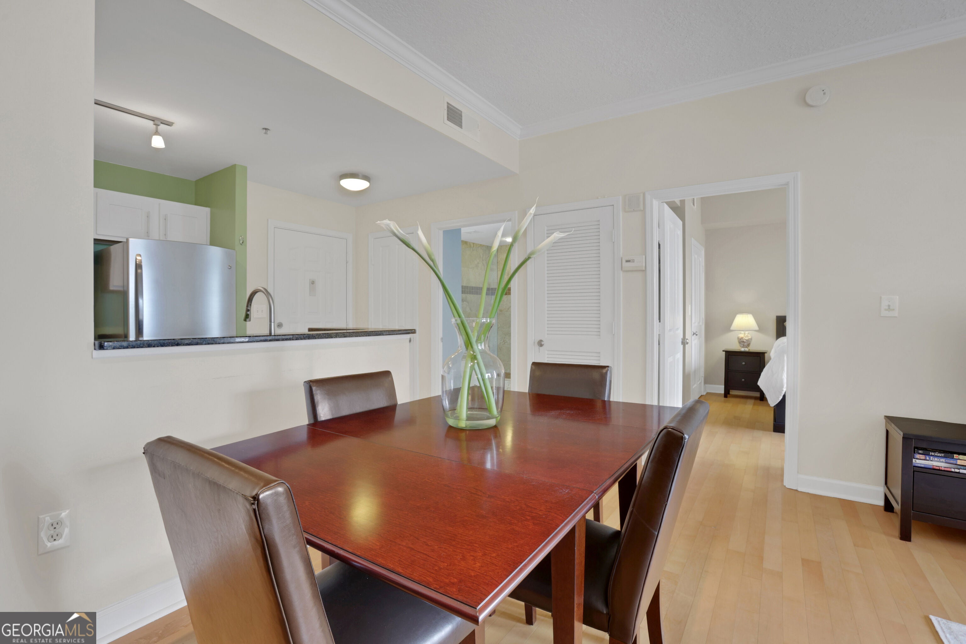 1101 Juniper ST NE APT 820