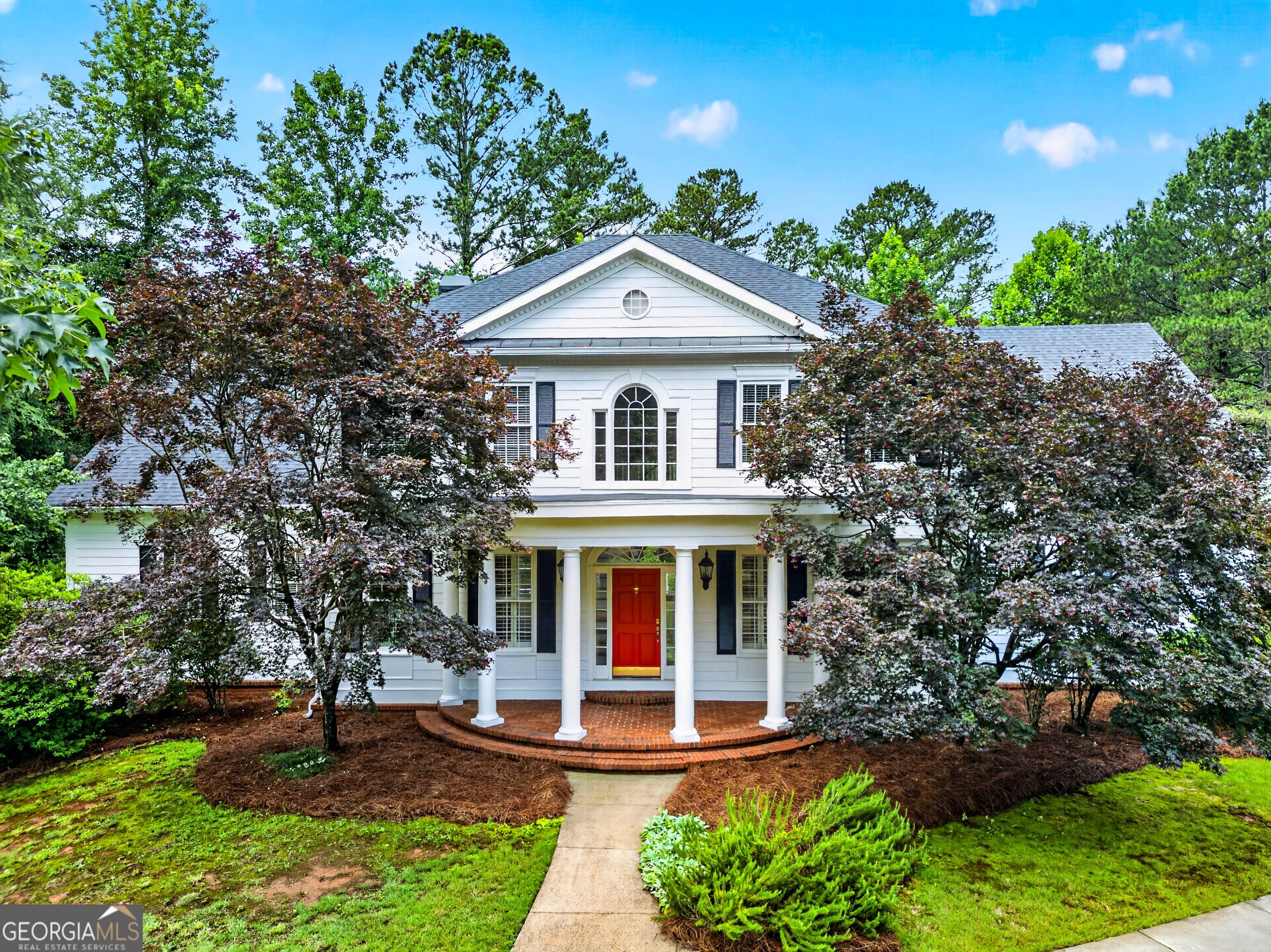 713 Greenwood LN