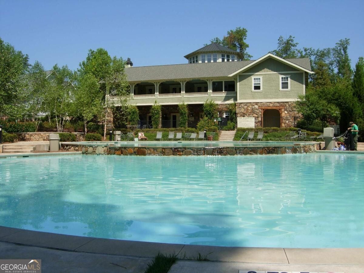 490 Barnett Shoals RD 525