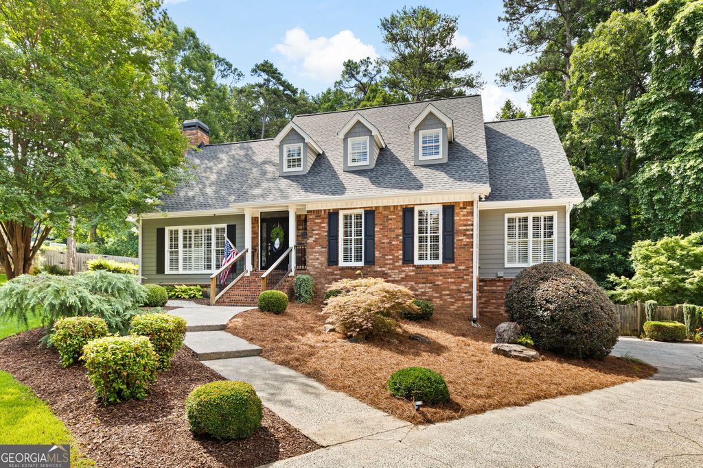 Photo of 491 Timberlea Lake Drive SE, Marietta, GA 30067 (MLS # 10791705)