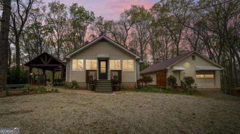 5 Colonial Club DR SE Acworth GA 30102