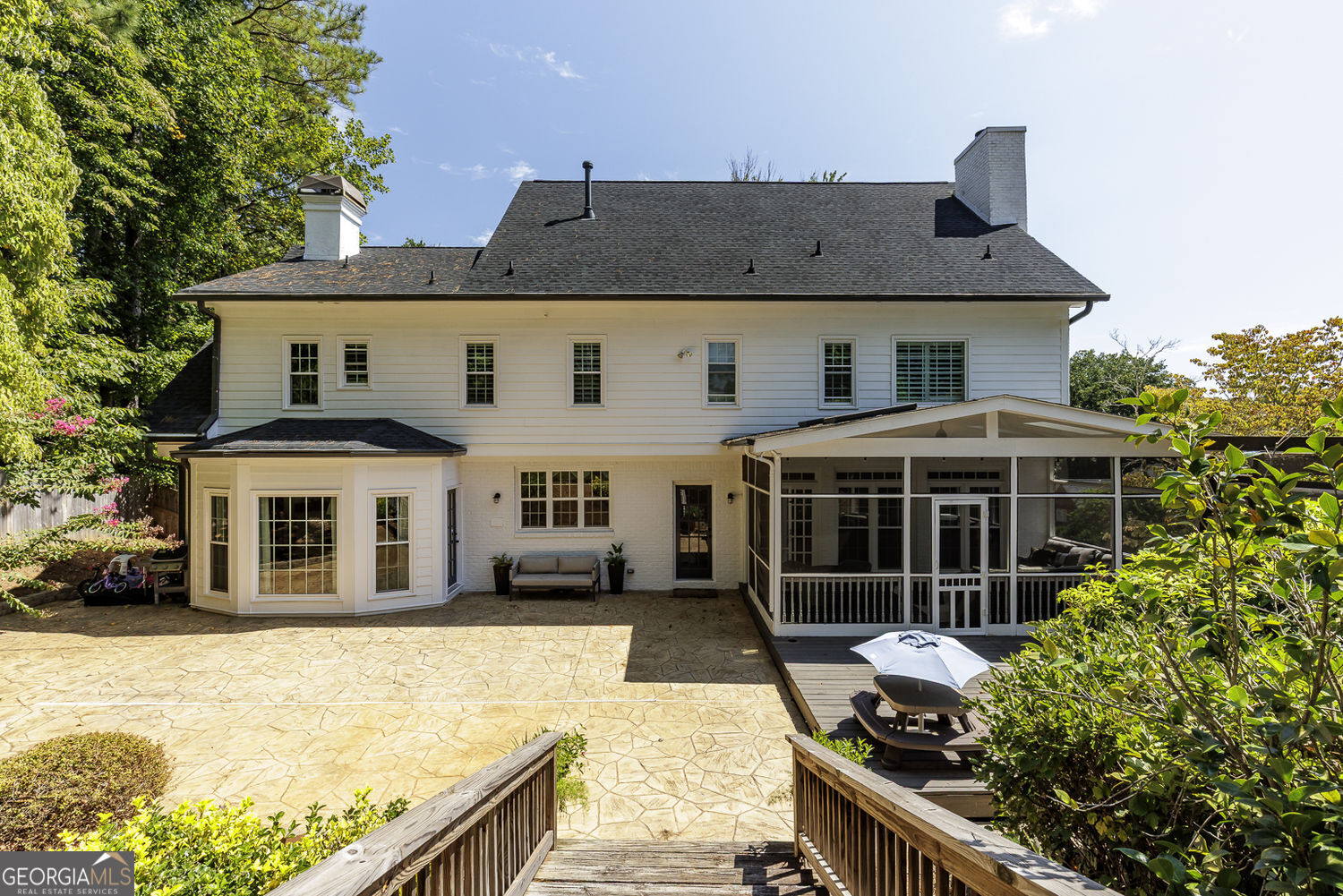 RIVERSOUND - Residential