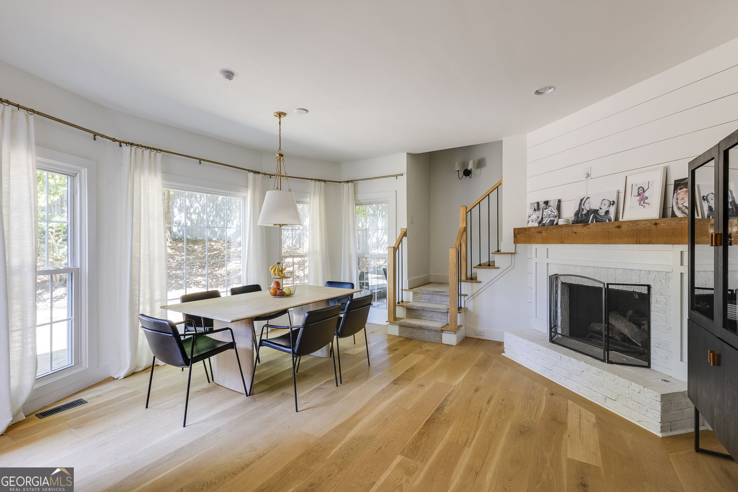 RIVERSOUND - Residential