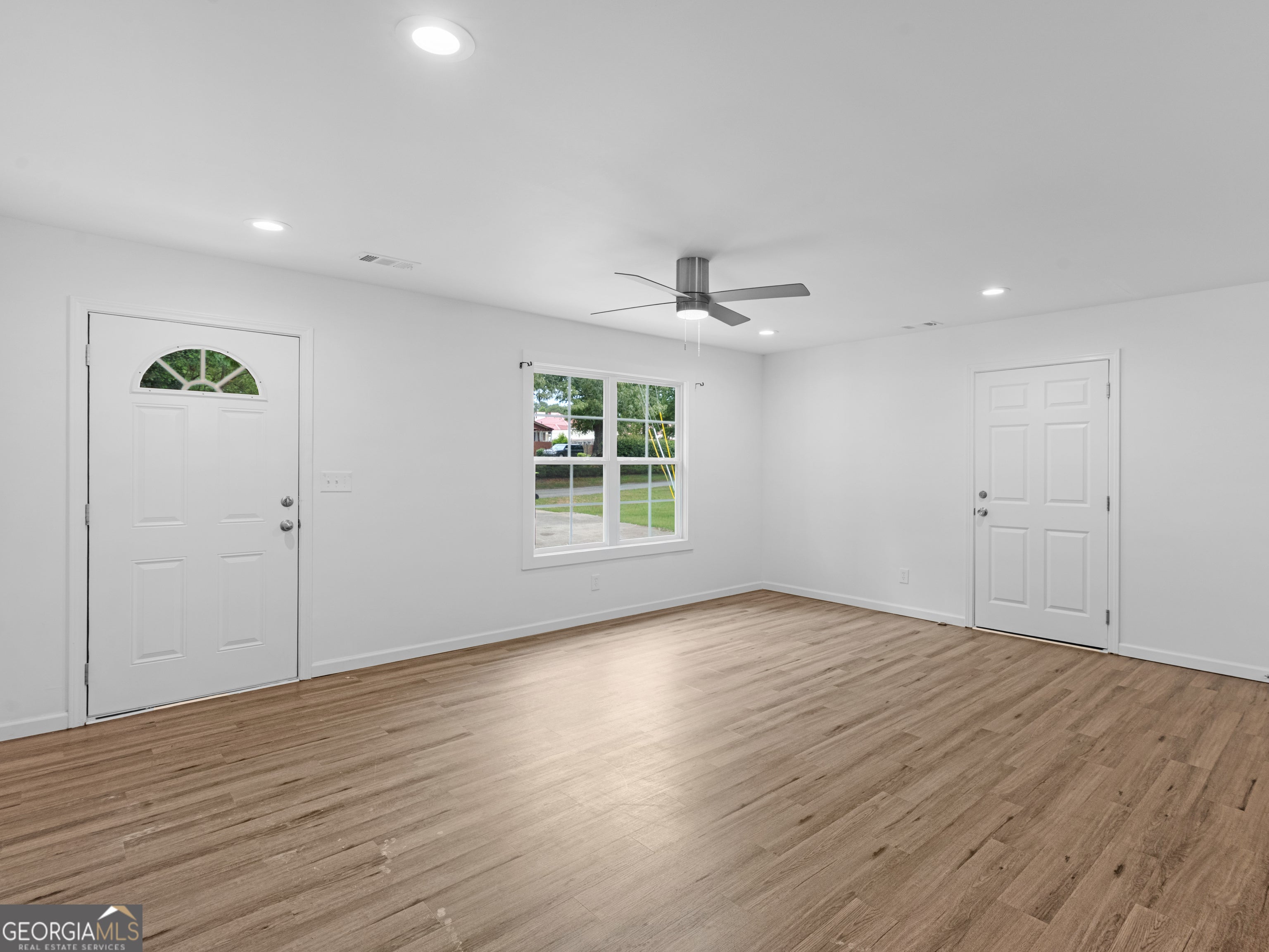 5712 Attucks BLVD