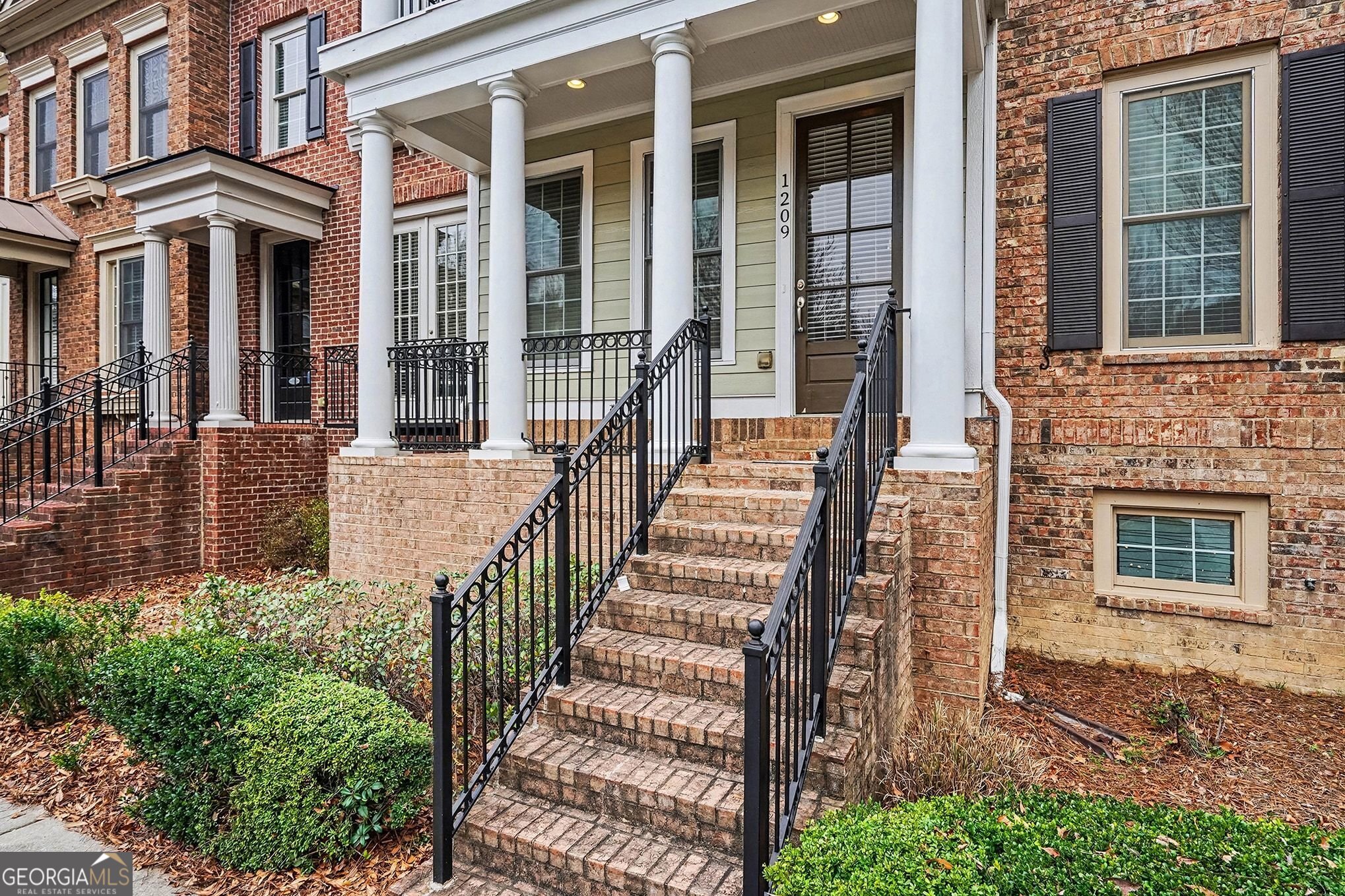 1209 Discover Green LN SE 20