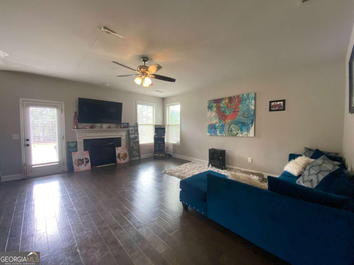 Centennial Village - Residential